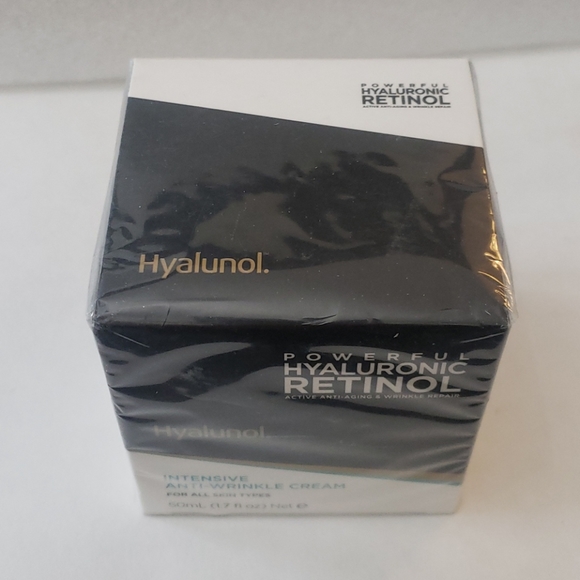 Cream - Picture 2 of 7